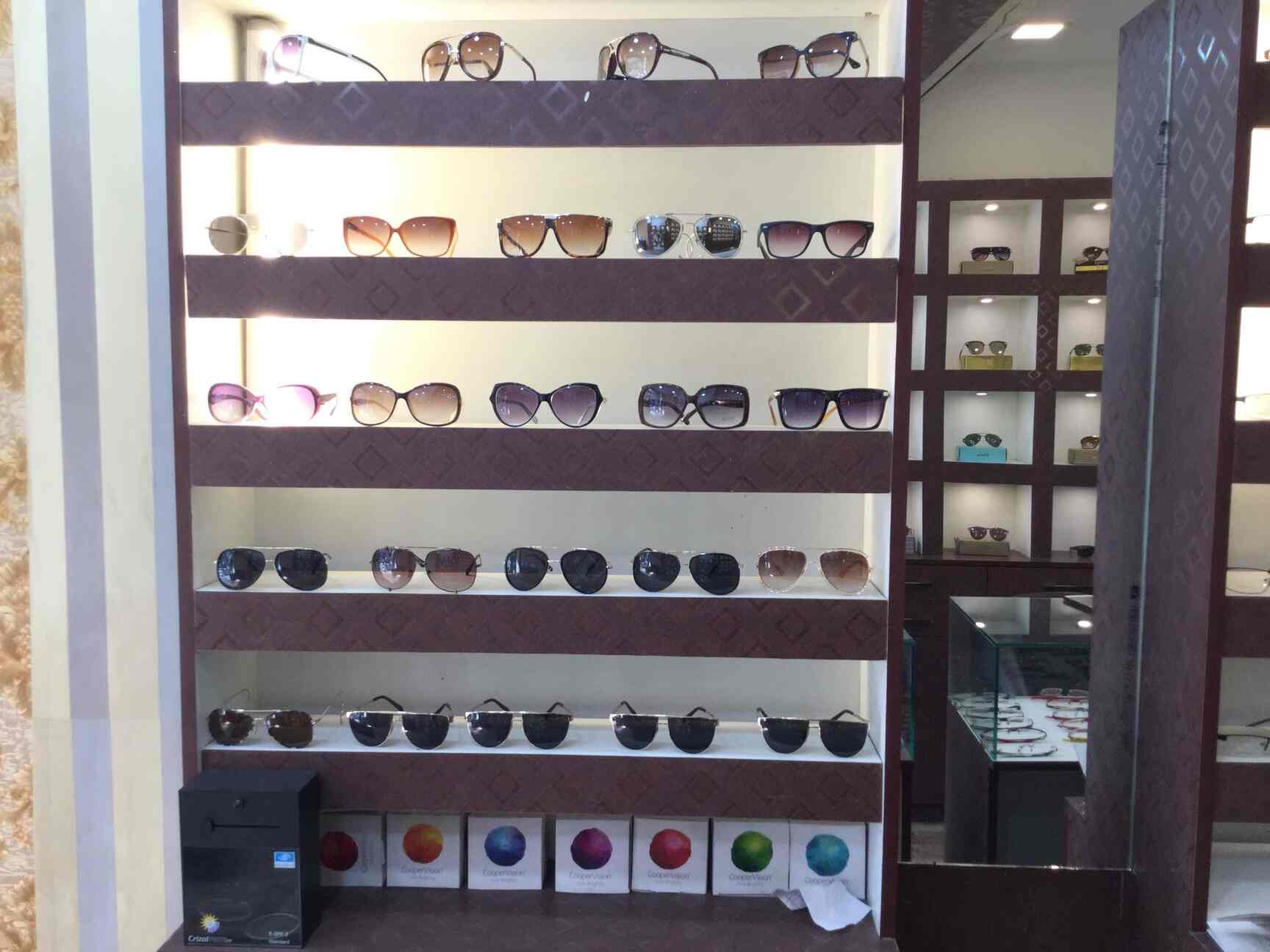 Optical Studios in Vikaspuri,Delhi Best Sunglass Dealers in Delhi