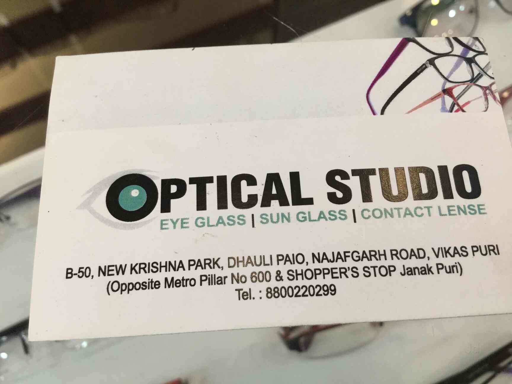 Optical Studios in Vikaspuri,Delhi Best Sunglass Dealers in Delhi