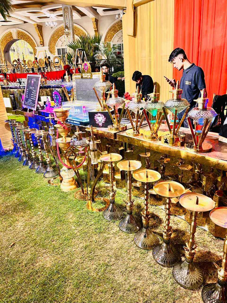 The Smokers Heaven in Sgm NagarFaridabad Sector 48,Delhi Best Hookah