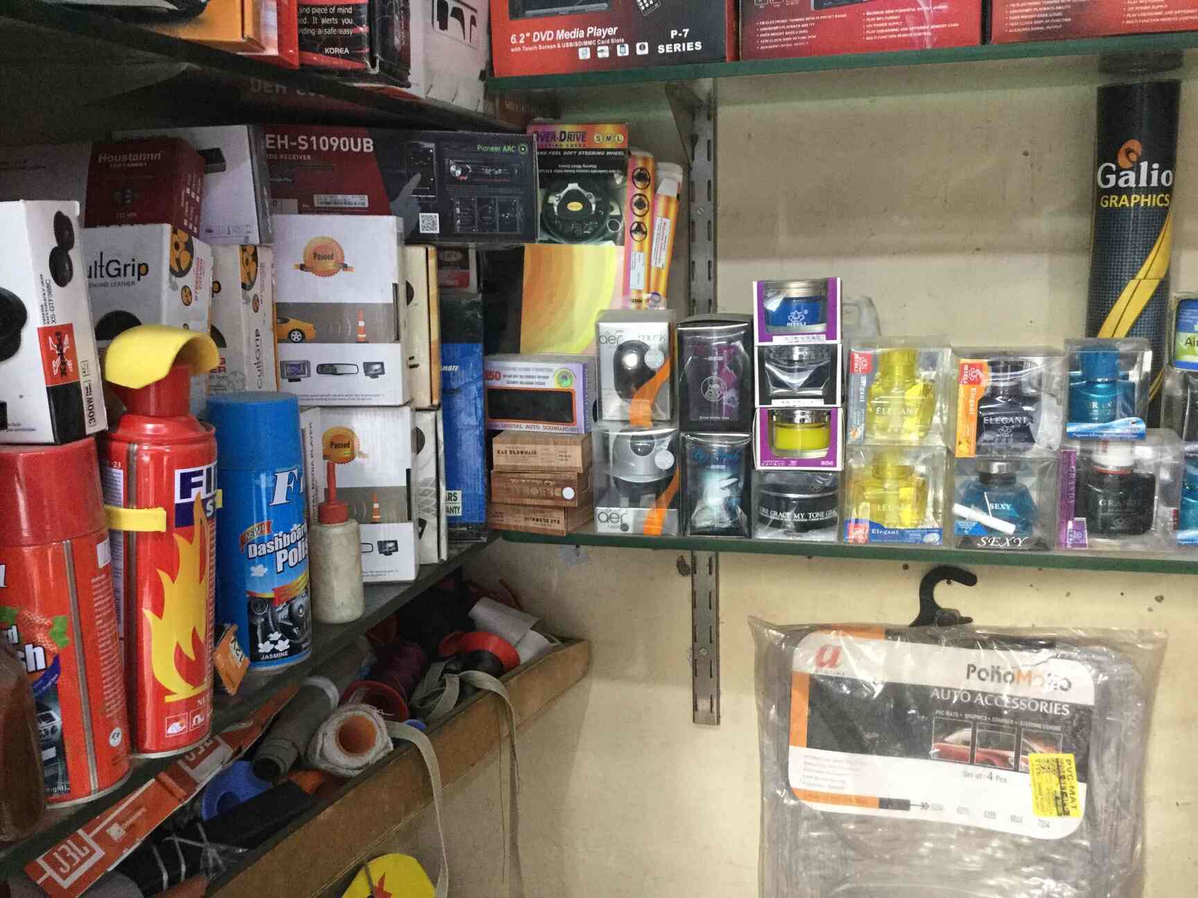 Dashmesh Car Accessories Photos, Karol Bagh, Delhi Pictures & Images