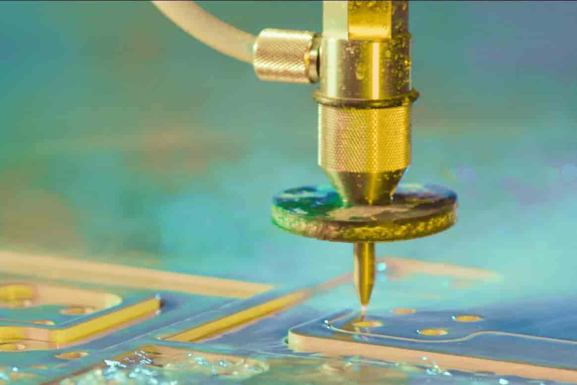 Top Aluminium Cutting Services in Meerut एल्युमीनियम कटाई सर्विसेज