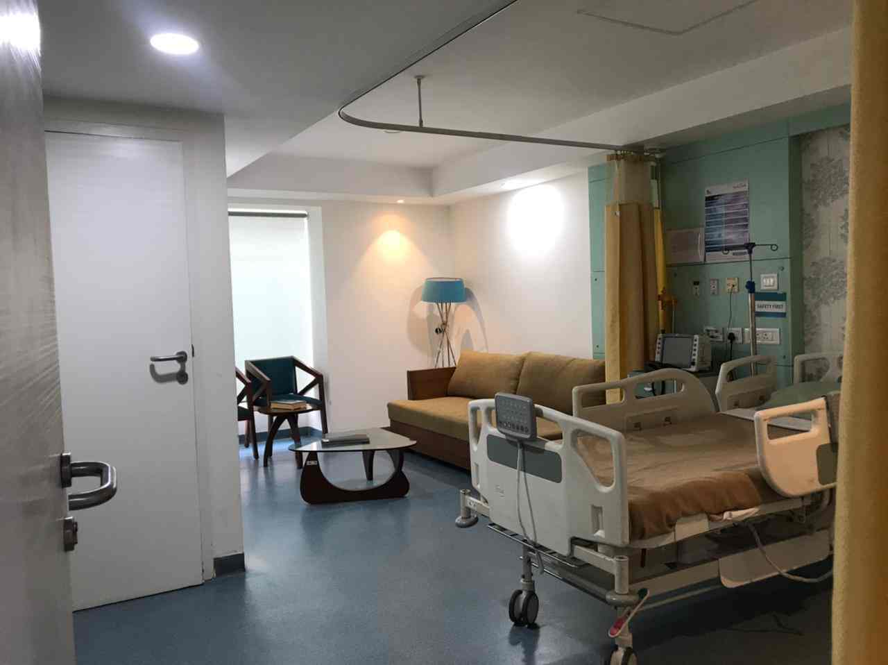 Dr. Kapil Aggarwal (Apollo Cradle & Childrens Hospital) in East Of