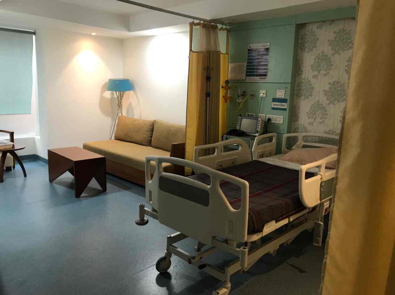 Dr. Kapil Aggarwal (Apollo Cradle & Childrens Hospital) in East Of