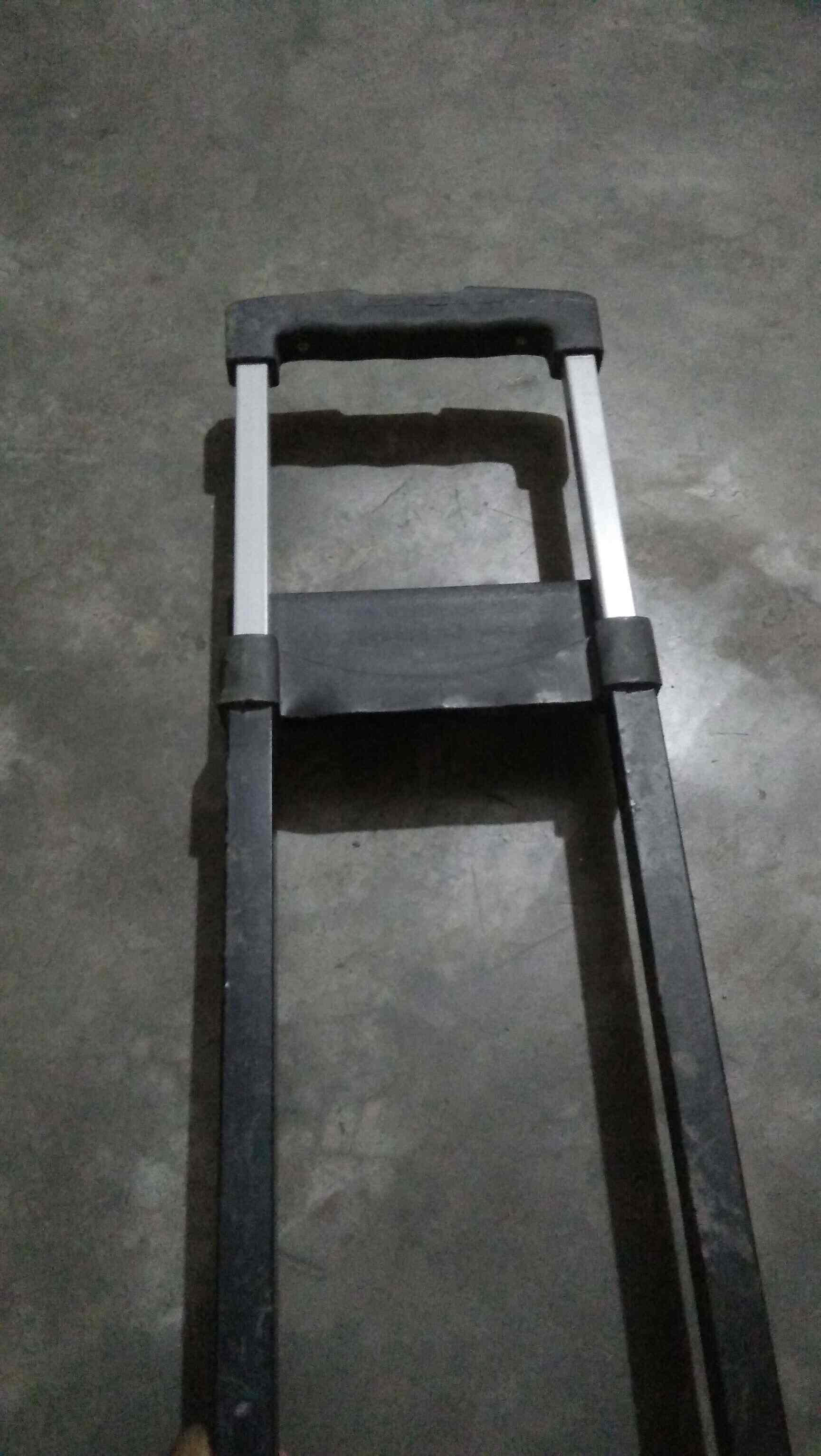 Top Vip Suitcase Repair & Services in Faridabad NIT Best Vip Suitcase