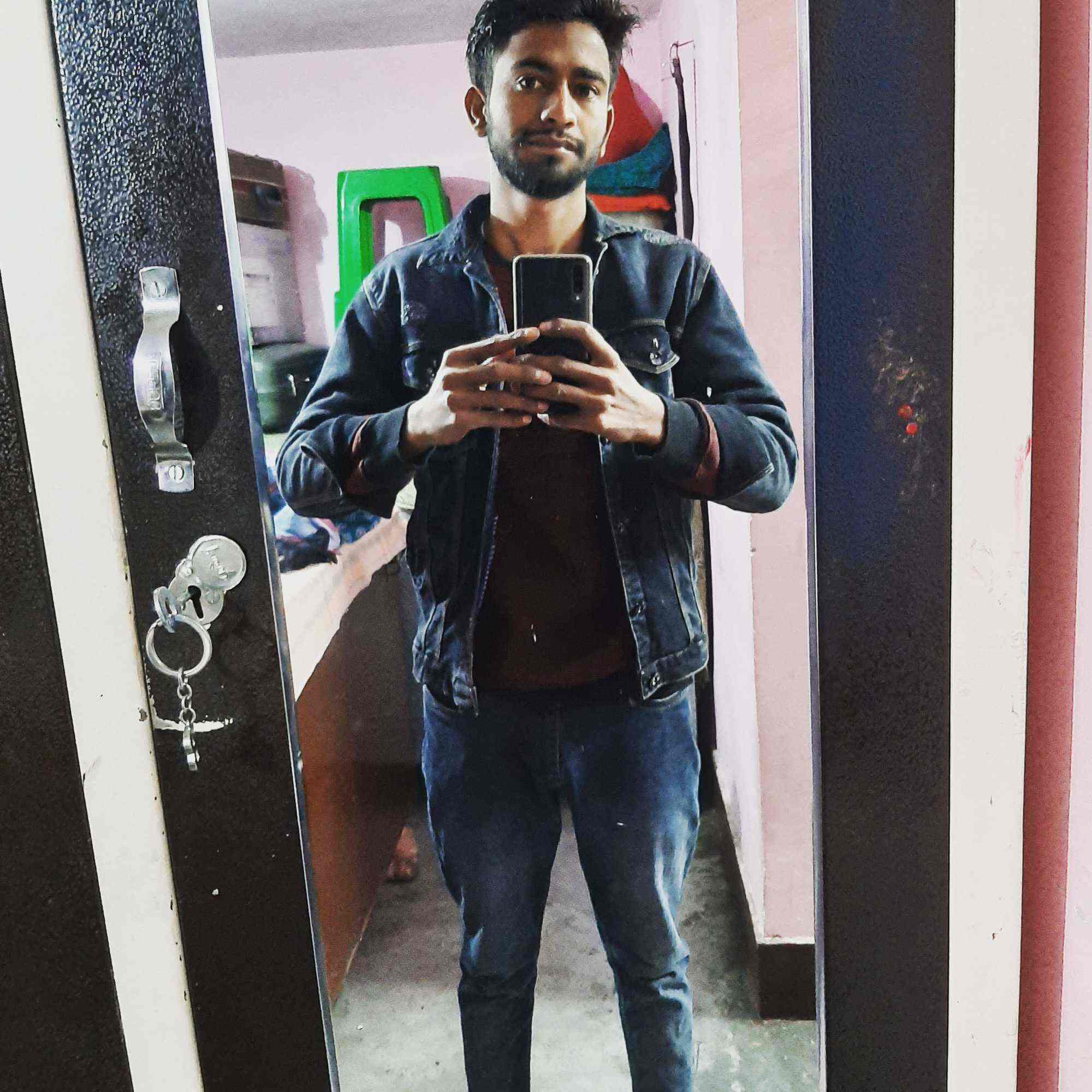 Tip Top Mobile Solutions, Noida Extension Mobile Phone Dealers in