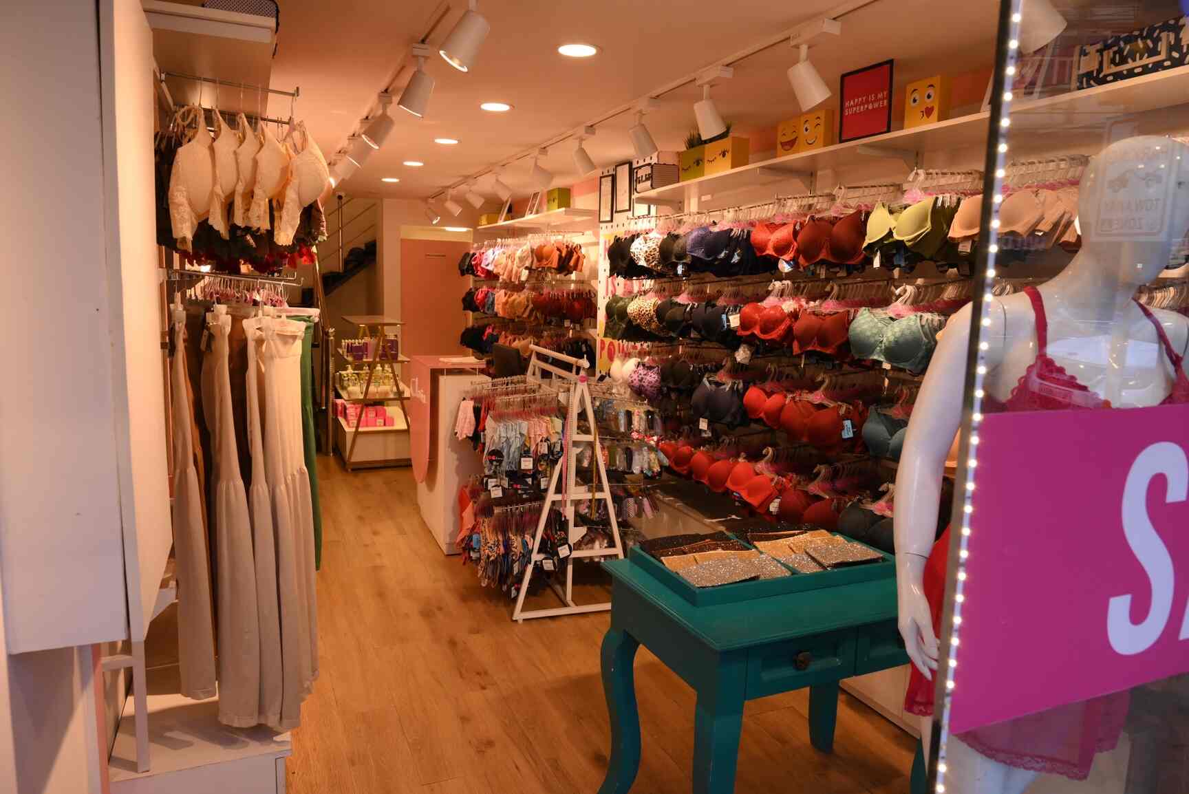 Top Clovia Women Undergarment Retailers in Delhi Best Clovia Women