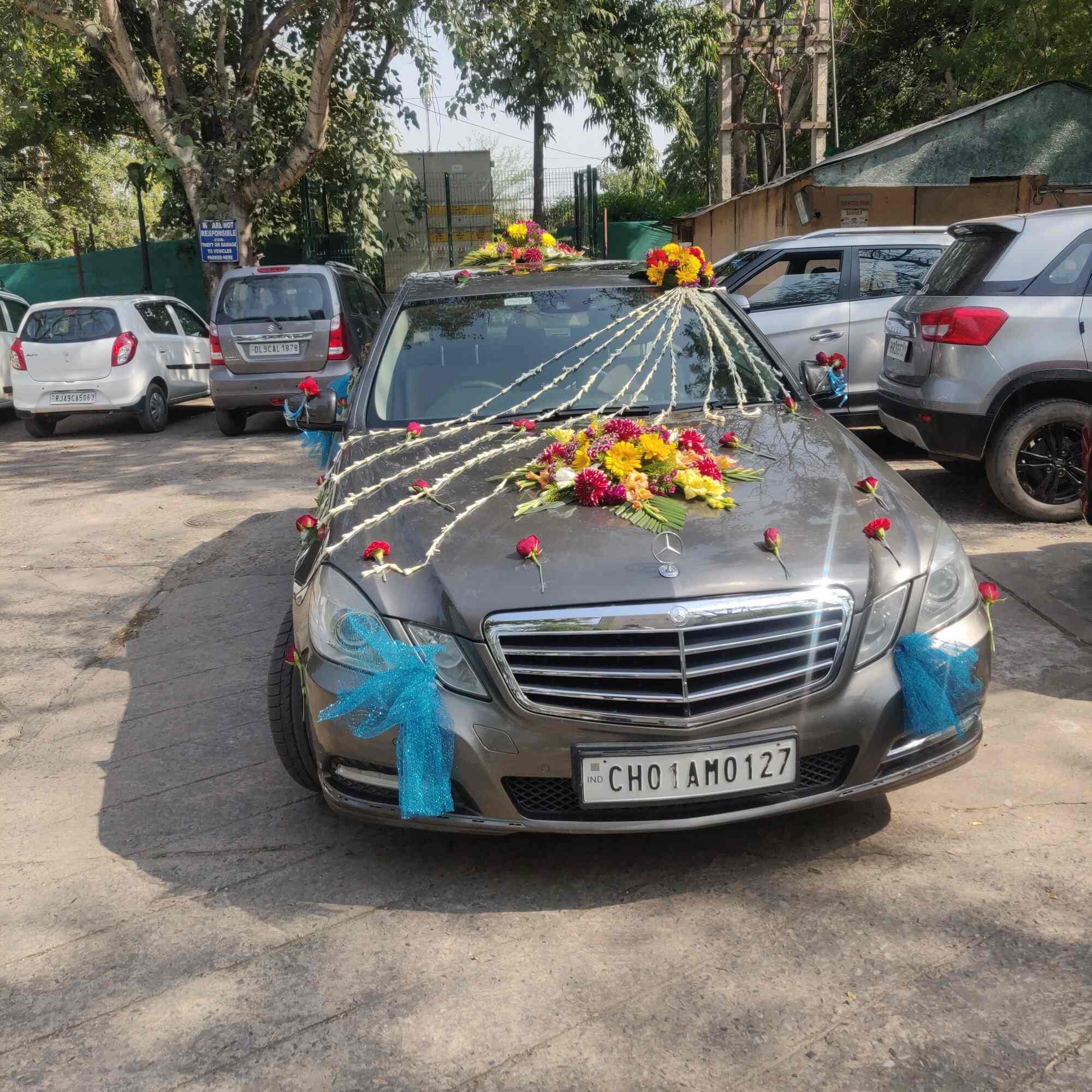 Top Car Rental near Gurgaon Sector 43 Metro StationGurgaon Sector 43