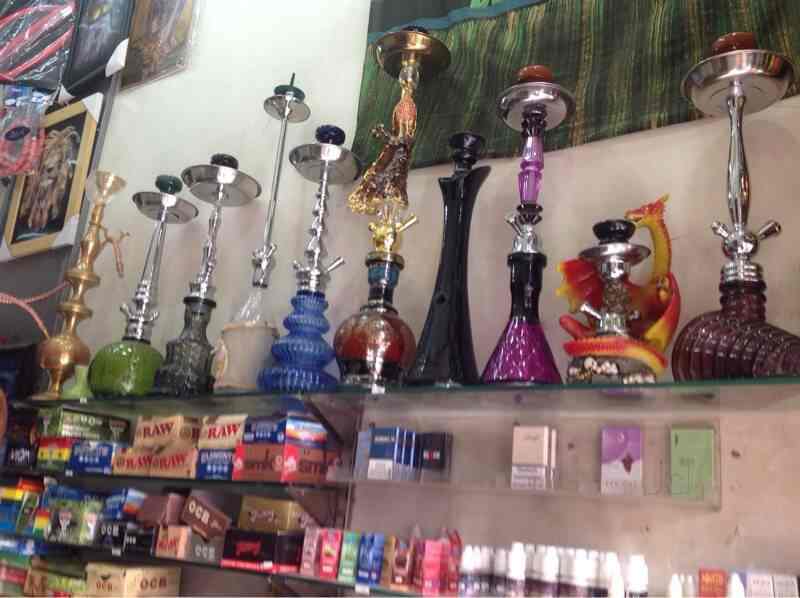 Smokers Corner Photos, Pahar Ganj, Delhi Pictures & Images Gallery