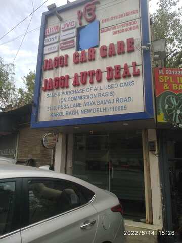 Jaggi Auto Deals in Karol Bagh Delhi Best Hyundai Second Hand