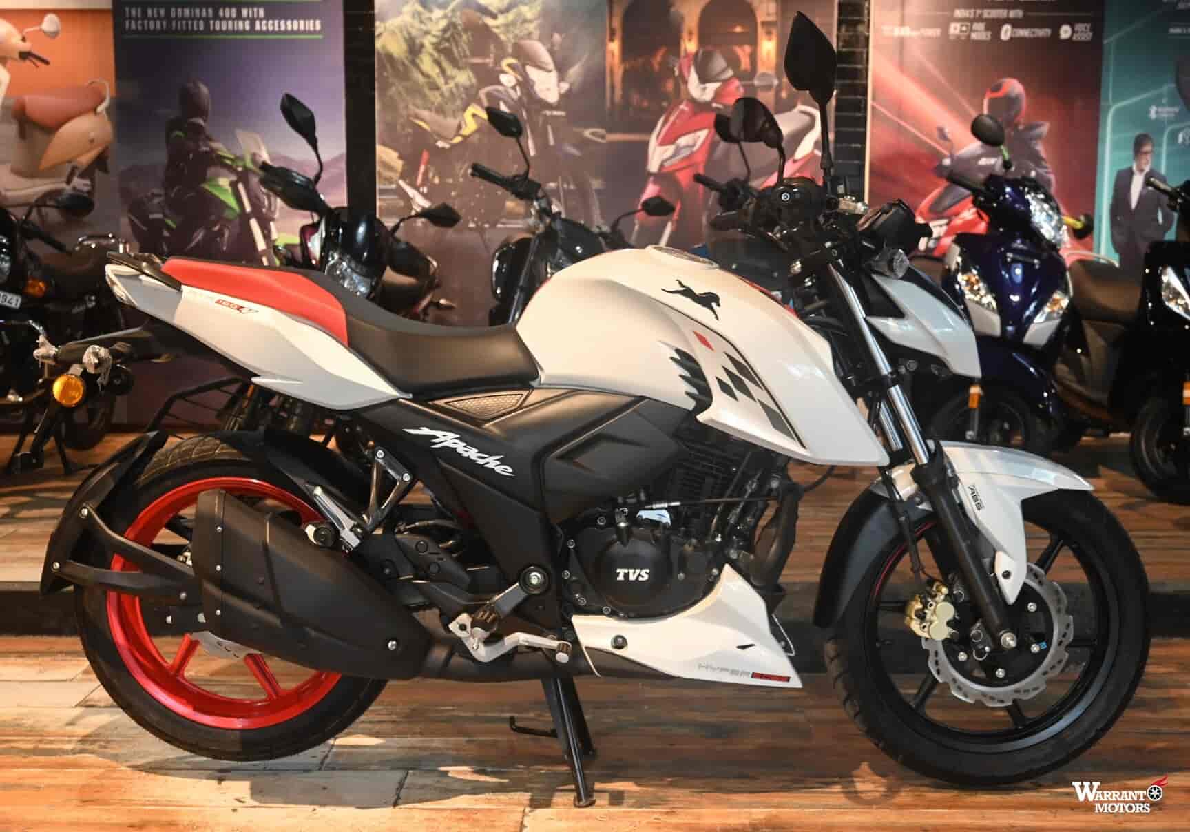 Warranto MotorsMulti Brand Showroom in Tilak Nagar,Delhi Best TVS