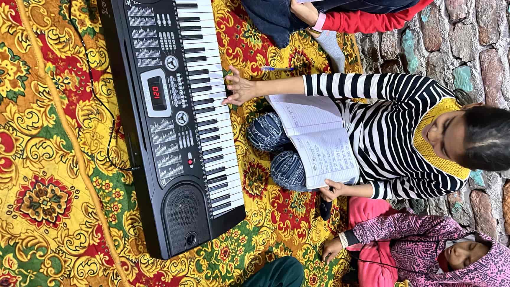Dynamic Sangeet Mahavidyalaya in Dwarka More,Delhi Best Music Classes