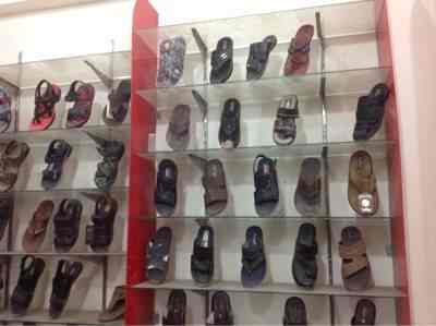 crocs lajpat nagar