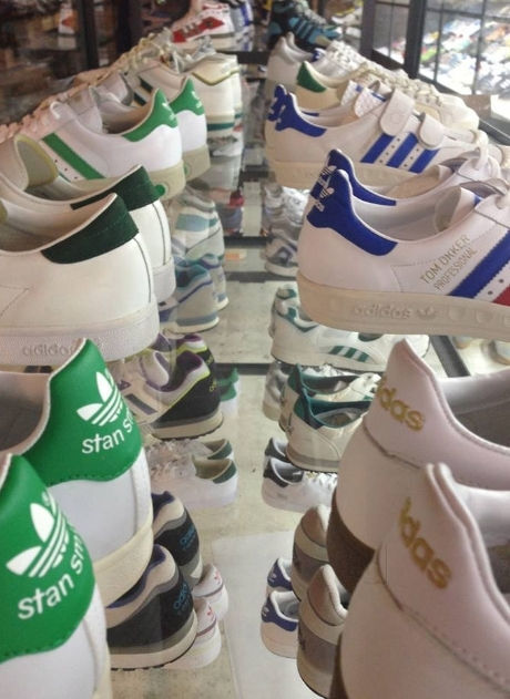 Adidas Exclusive Store (Factory Outlet 