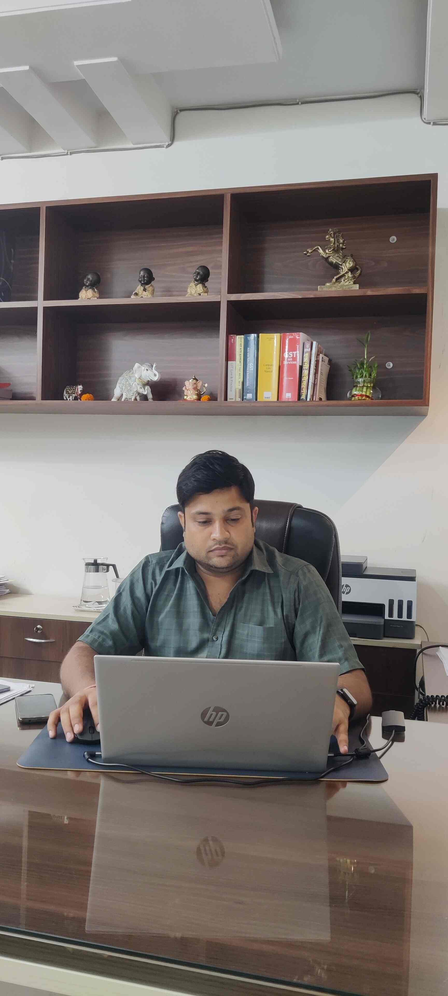 Top Chartered Accountants near Janakpuri West Metro StationJanakpuri