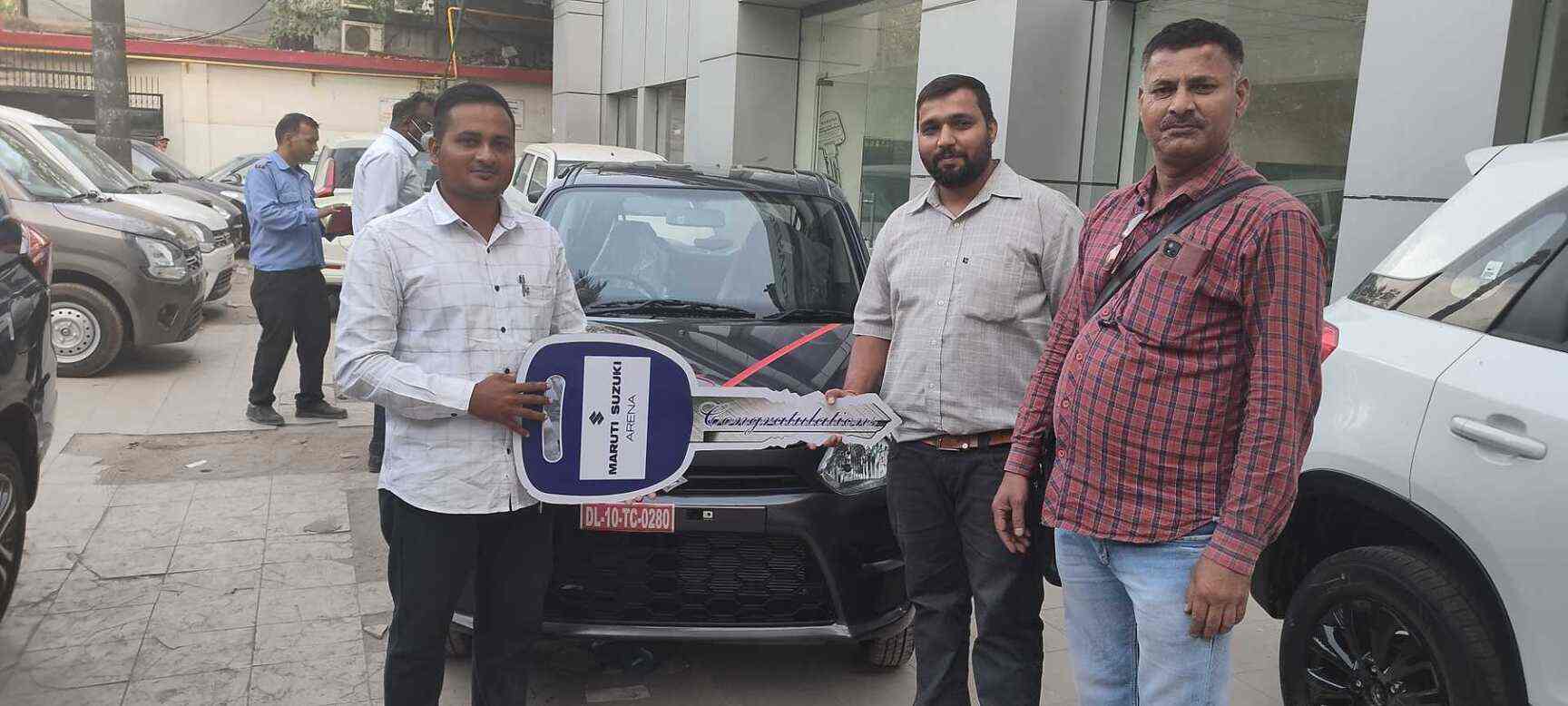 Top CSD Defence Car Agents in Lajwanti Garden Best CSD Car Dealers
