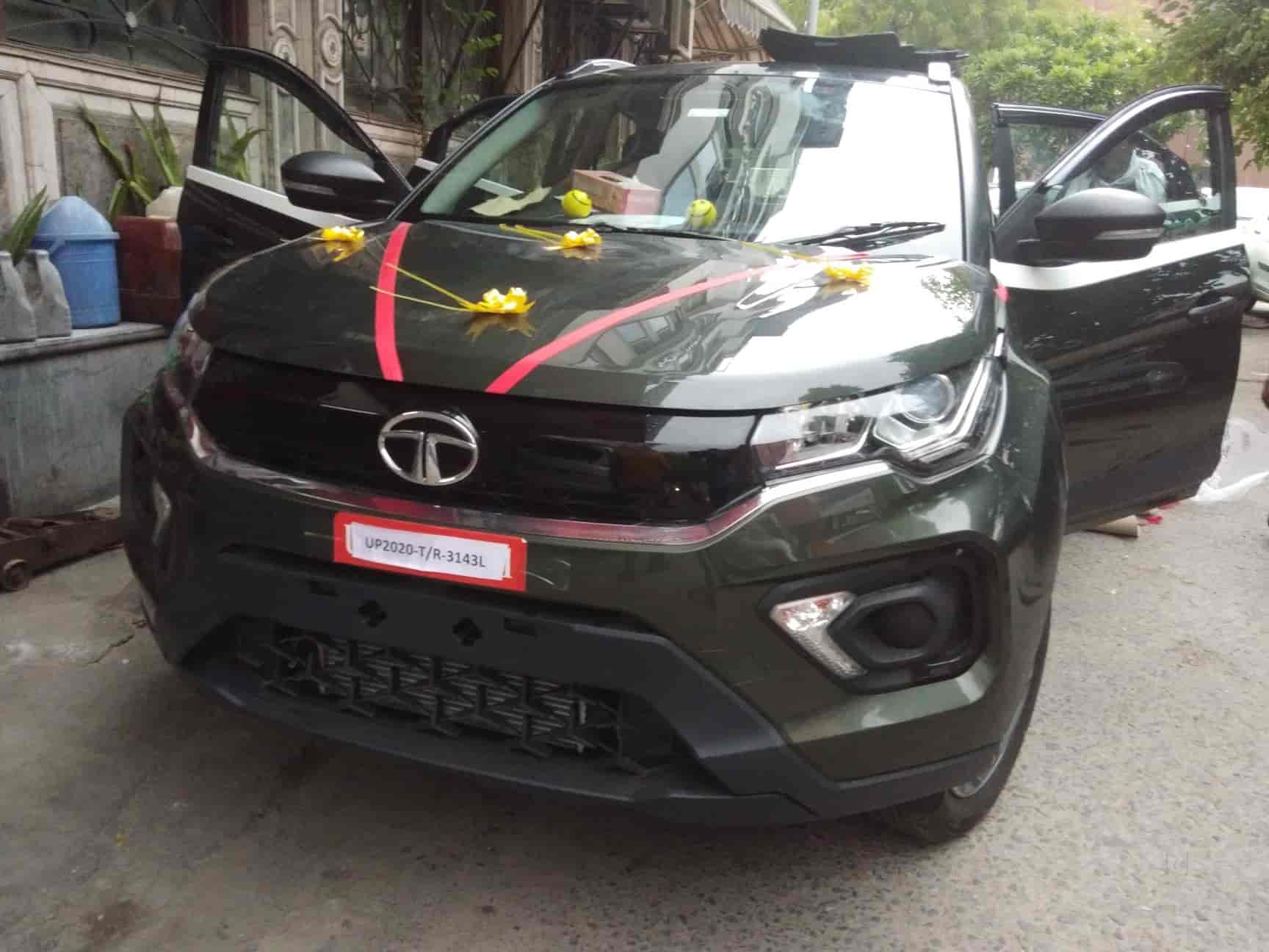 Dashmesh Car Accessories Photos, Karol Bagh, Delhi Pictures & Images