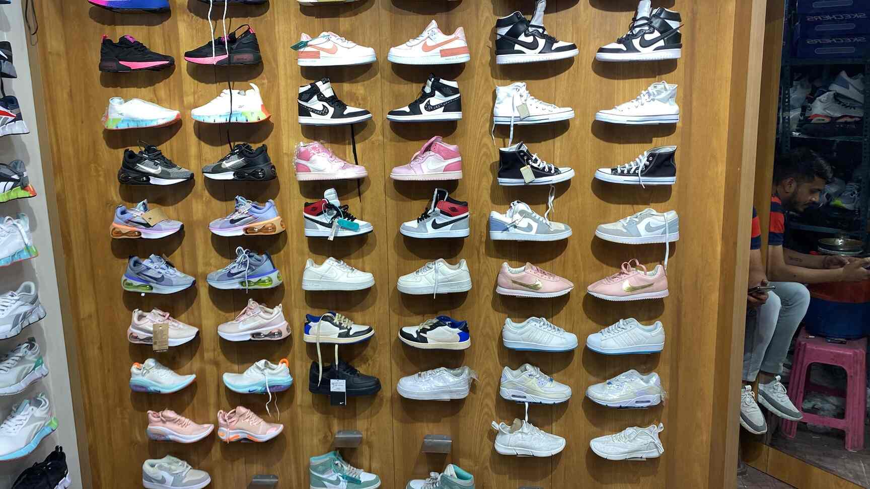 The Royal Walk in Tilak Nagar,Delhi Best Shoe Dealers in Delhi Justdial