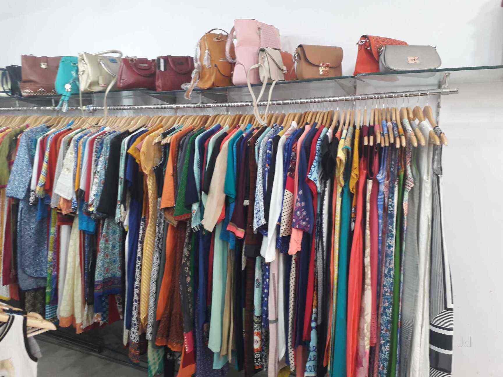 Liquidation in Rajouri Garden,Delhi Best Women Readymade Garment