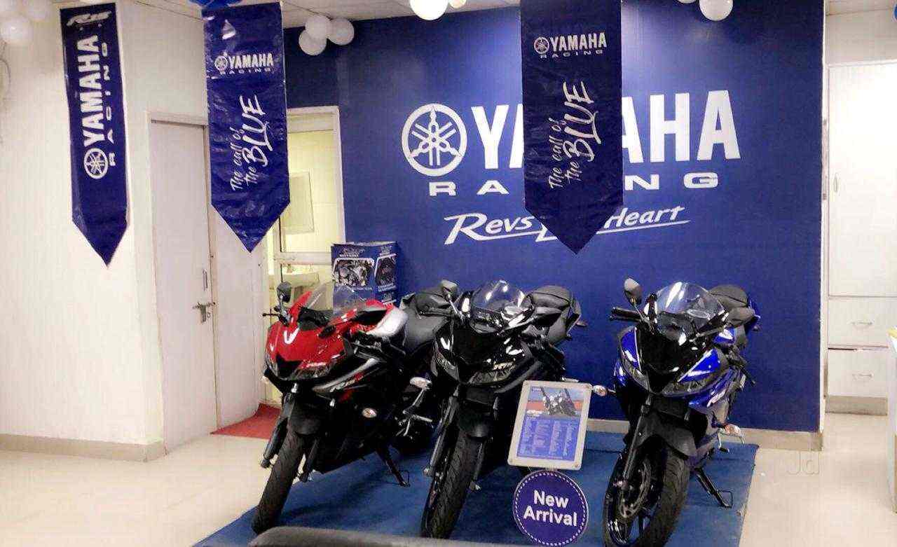 yamaha showroom uttam nagar