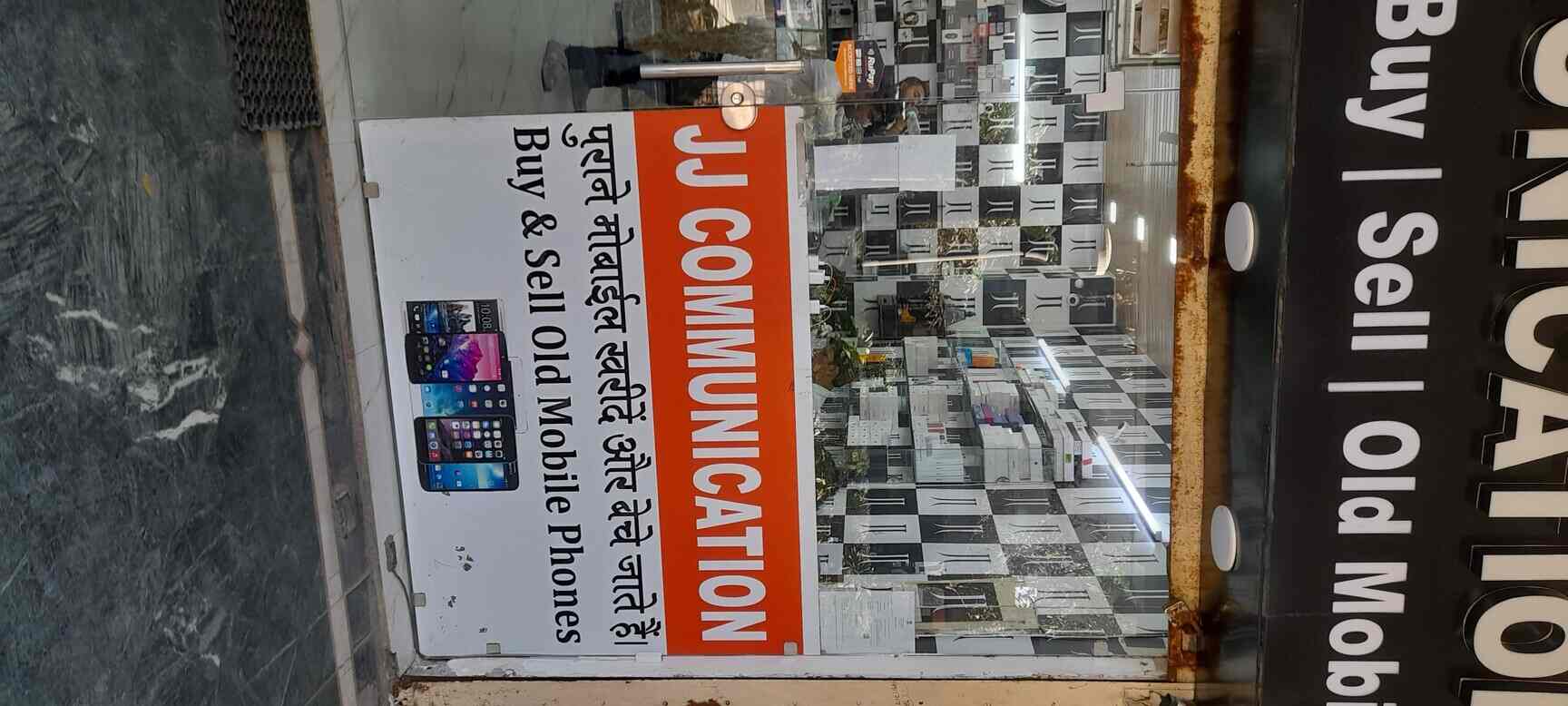 Jj Communication in Netaji Subhash Place ComplexPitampura,Delhi Best Second Hand Mobile Phone