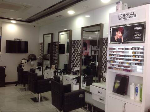 Hair Villa (Closed Down) in Pitampura - Best in Delhi - Justdial Hair Villa (Closed Down) in Pitampura - Best in Delhi - Justdial