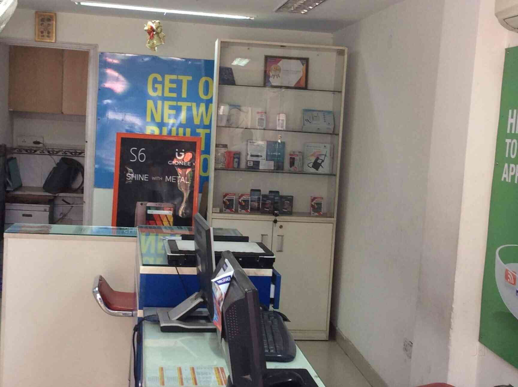 Top Reliance Galleries in Khan Market Best Reliance Stores Delhi near me Justdial