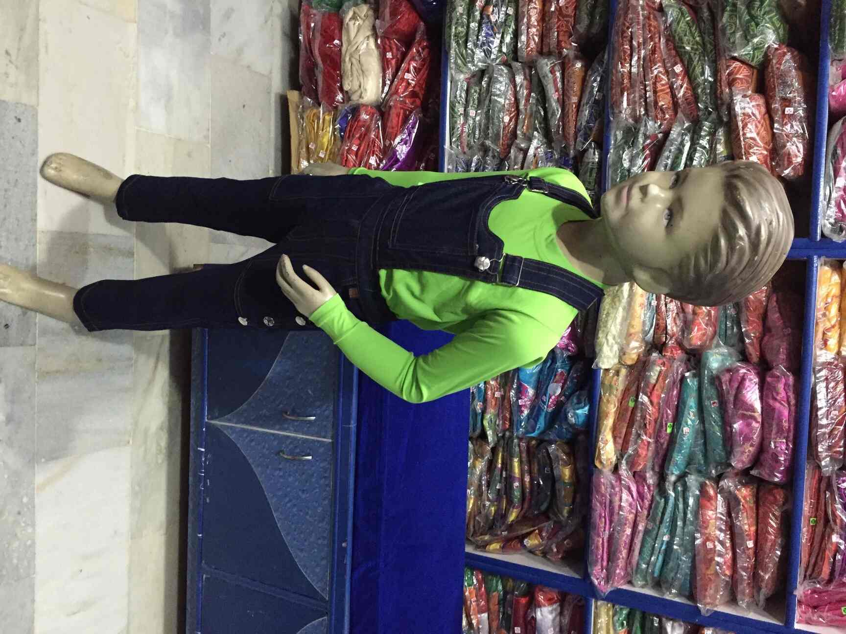 Top Costume Rental in Noida Sector 18, Noida Best Fancy Dress Rental