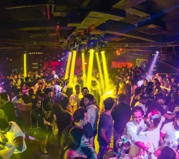Roar Night Clubs in Janpath Delhi Best Night Clubs in Delhi