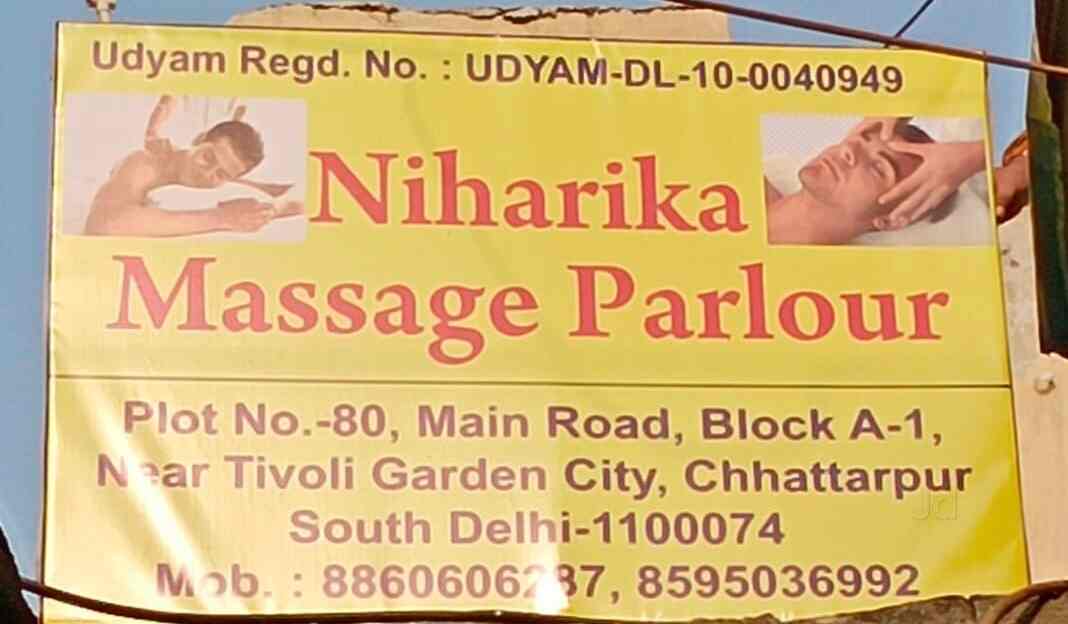 Niharika Masages Parlour in Chattarpur,Delhi Best Body Massage