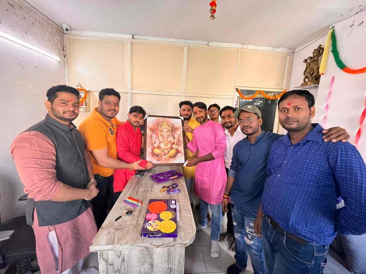 Tech Guru It Solutions Dealer from Kalkaji, Delhi, India Company