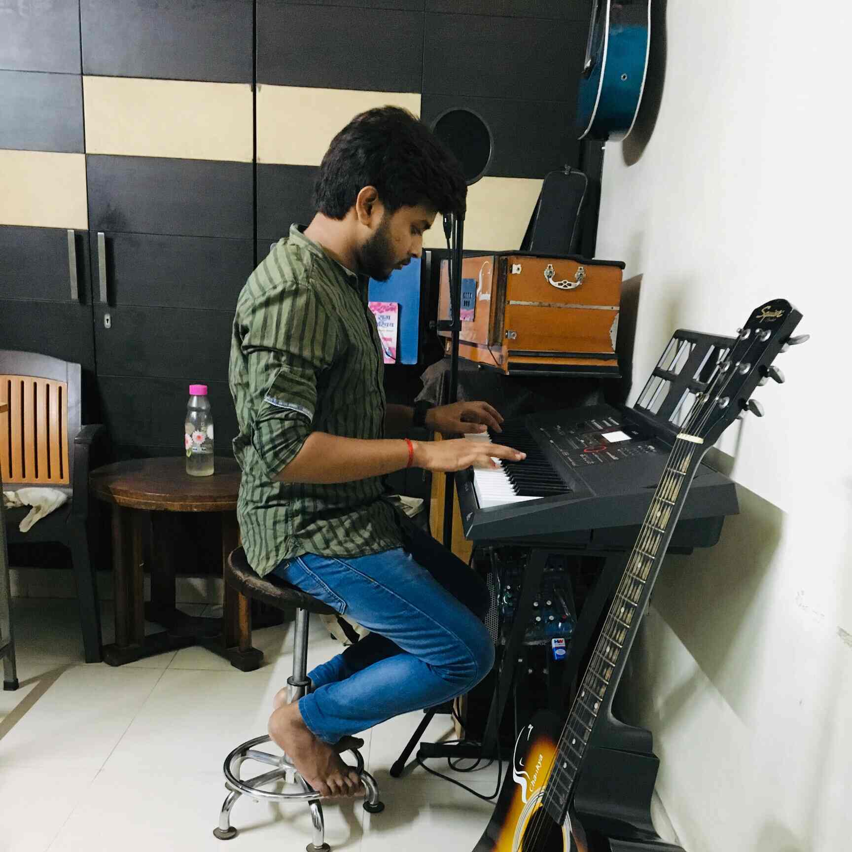 Top Music Classes For Harmonium in Burari, Delhi near me Justdial