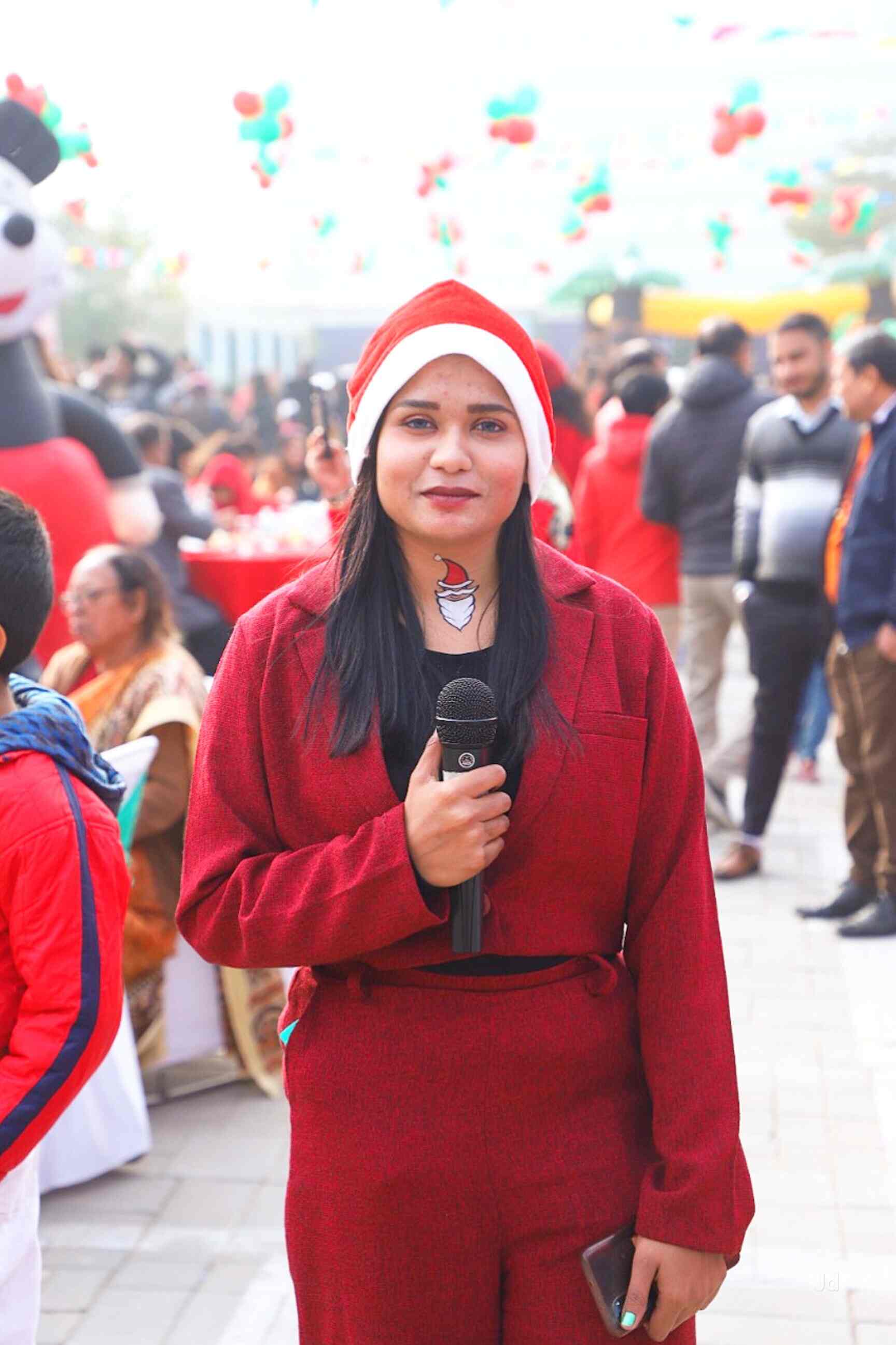 Top Host Services For Events in New Delhi Best Anchoring Services For