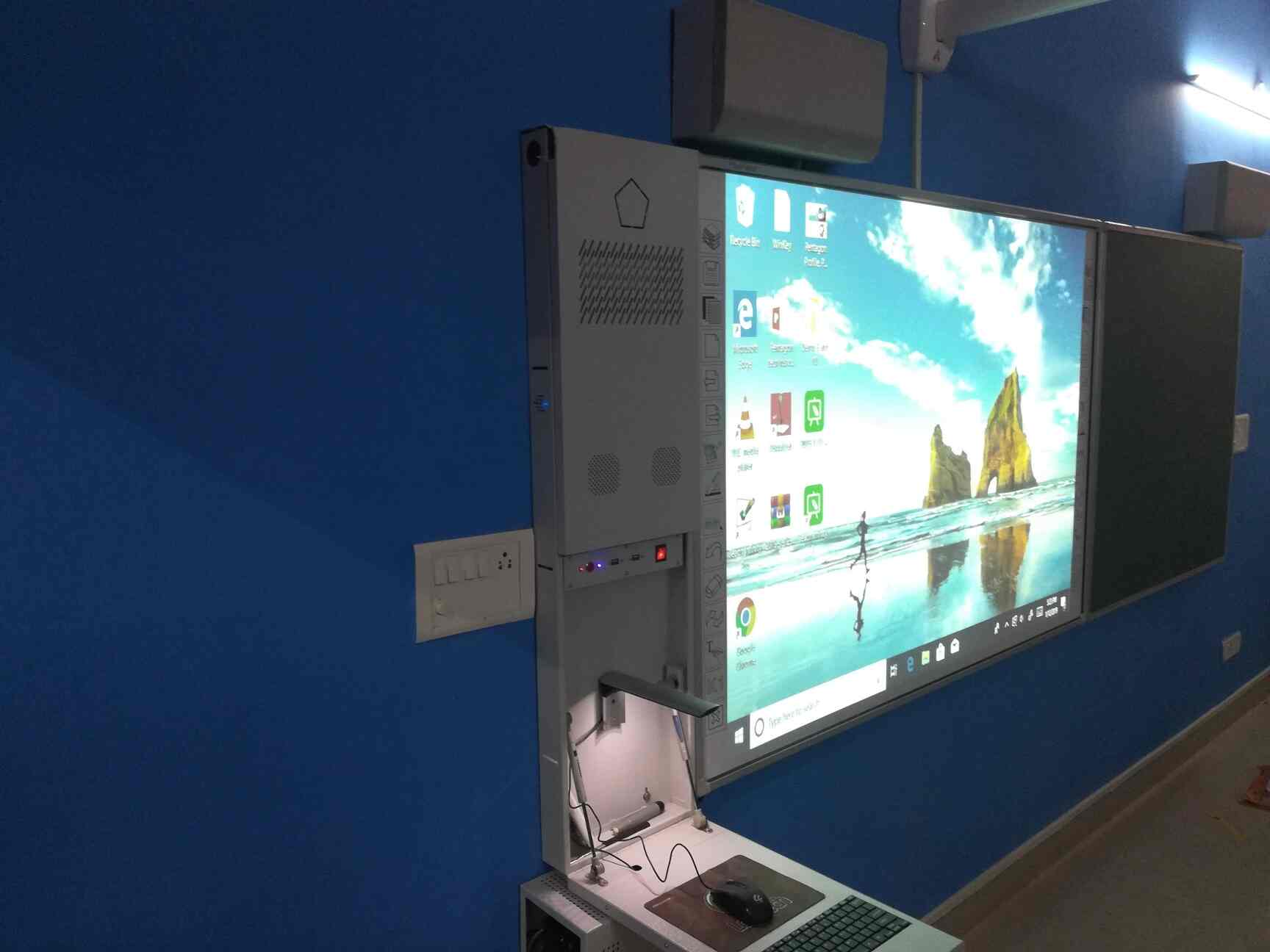 Top Interactive Board Dealers in Hubli Best Smart Board Dealers near