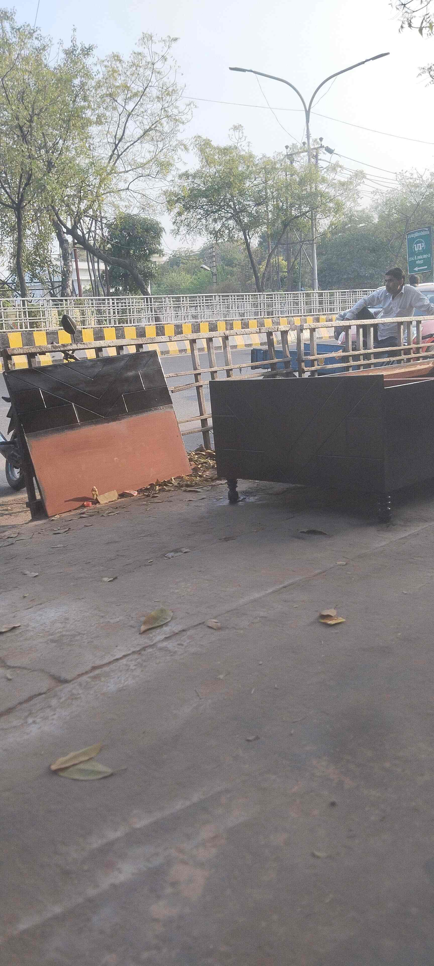 Bharat Sofa Repair & Furniture Polishing Services in Noida City,Delhi