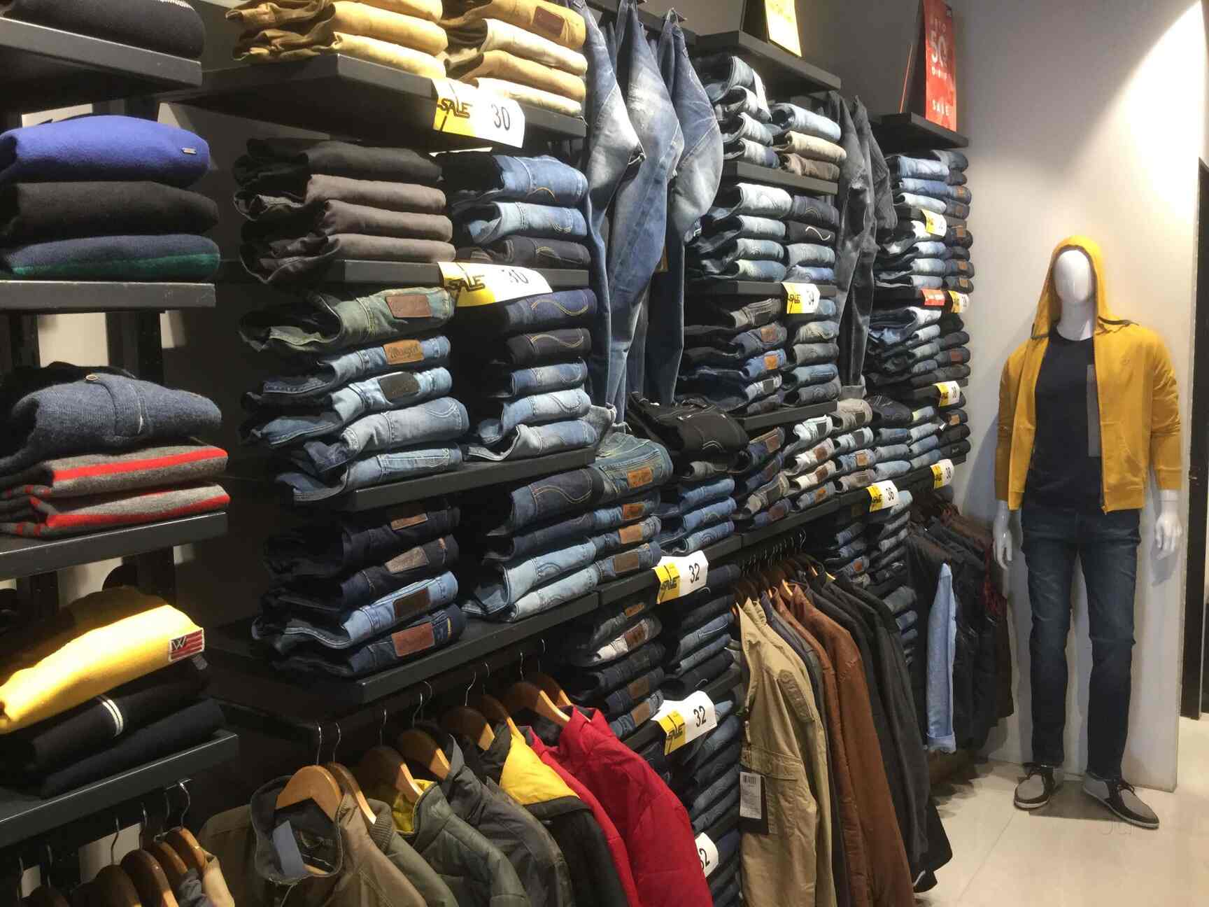 Lee Wrangler Outlet Store Photos, Gtb 