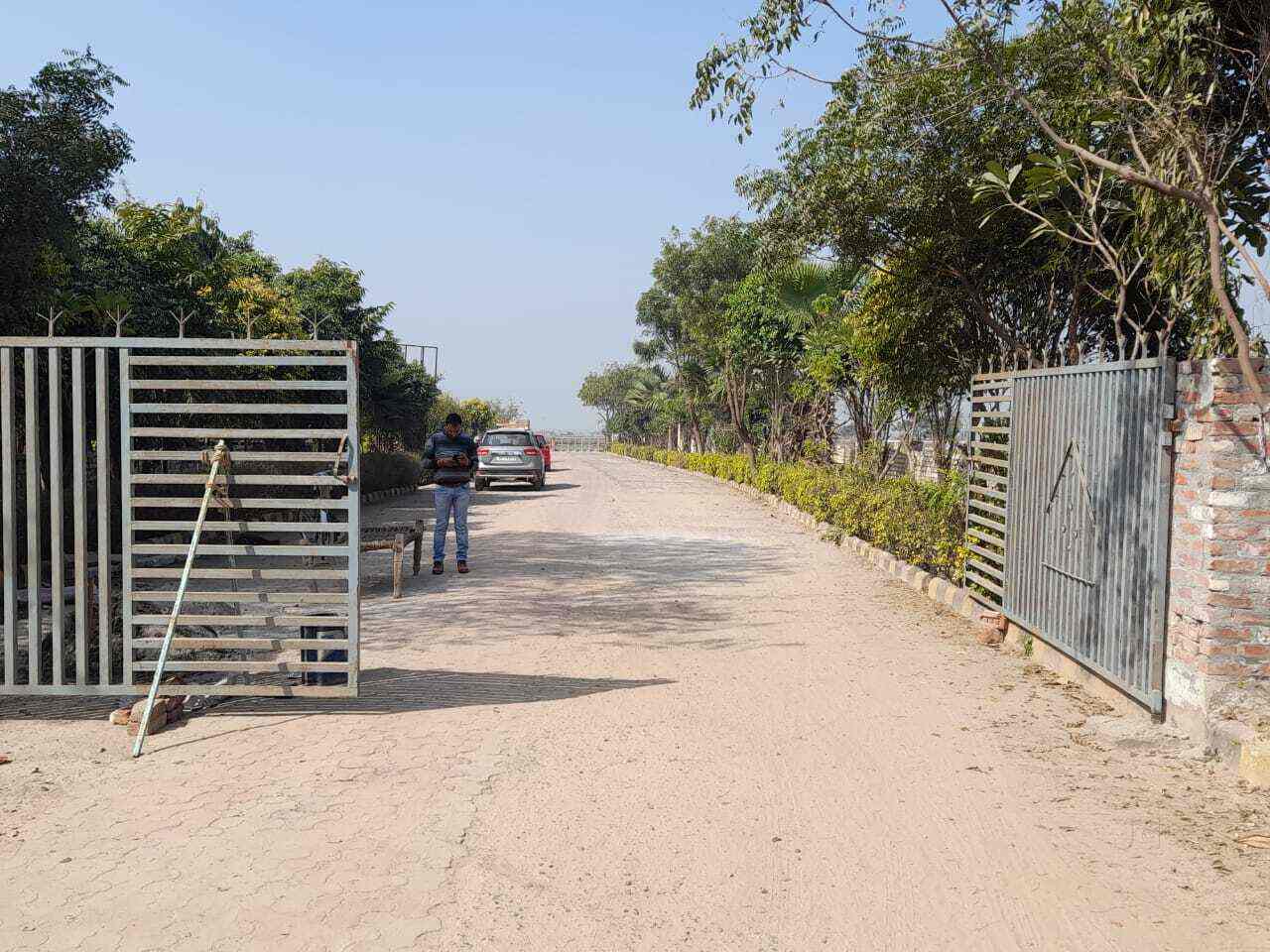 Top Real Estate Agents in Noida Sector 142, Noida Best Estate Brokers