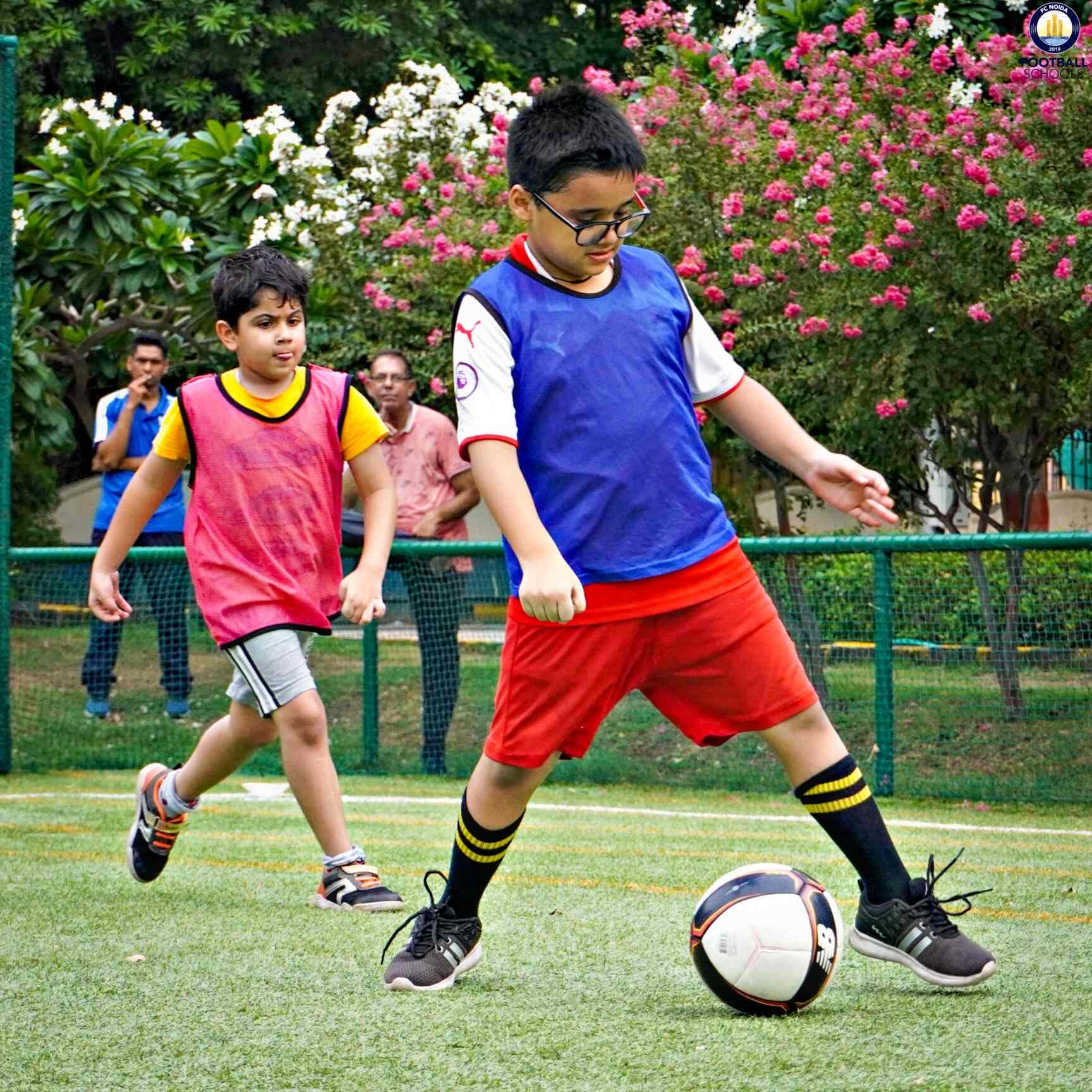 Top Football Coaching Classes in Mahavir Enclave Best Football