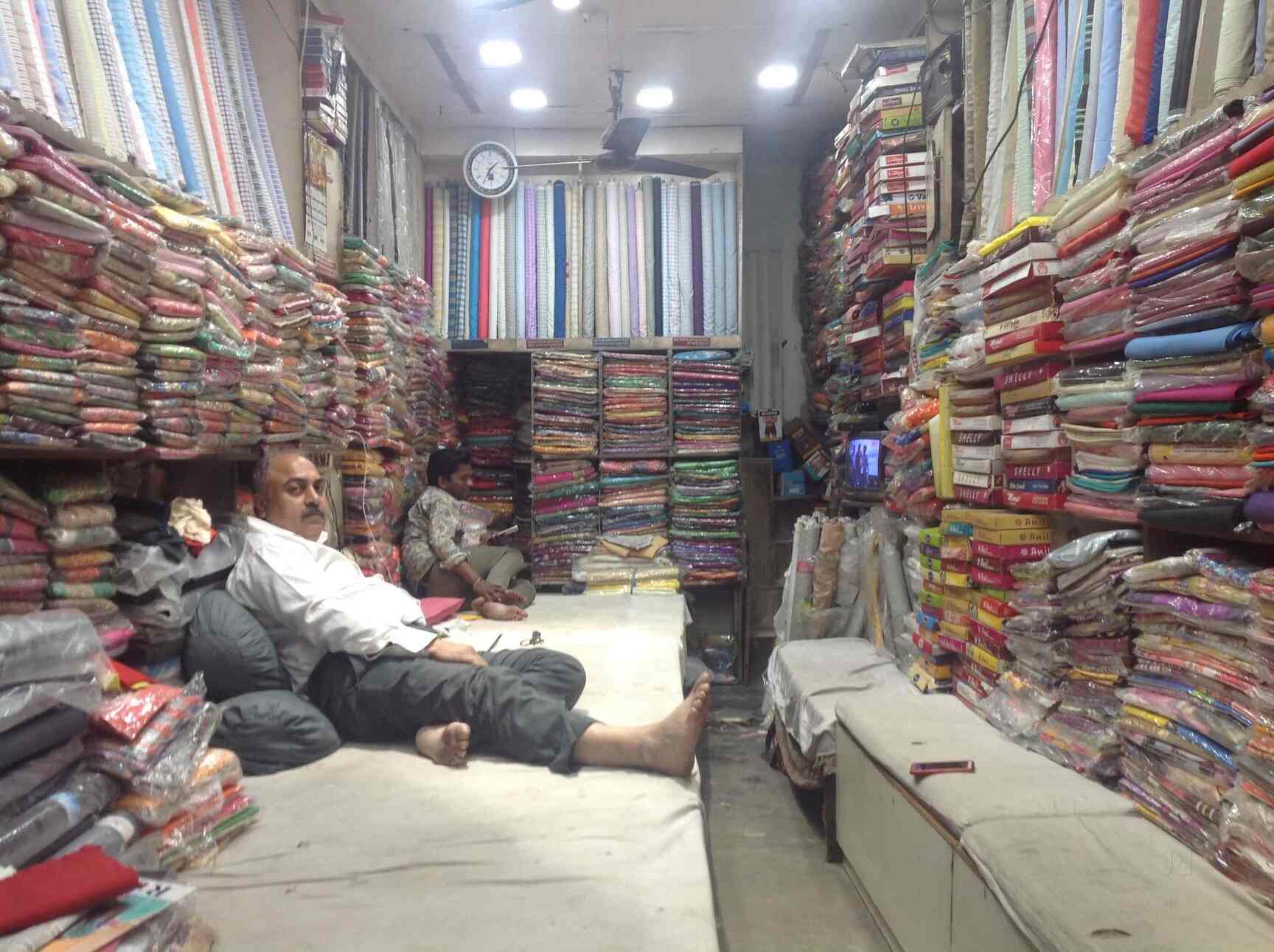 Subhash Cloth House in Kingsway Camp,Delhi Best Fabric Retailers in