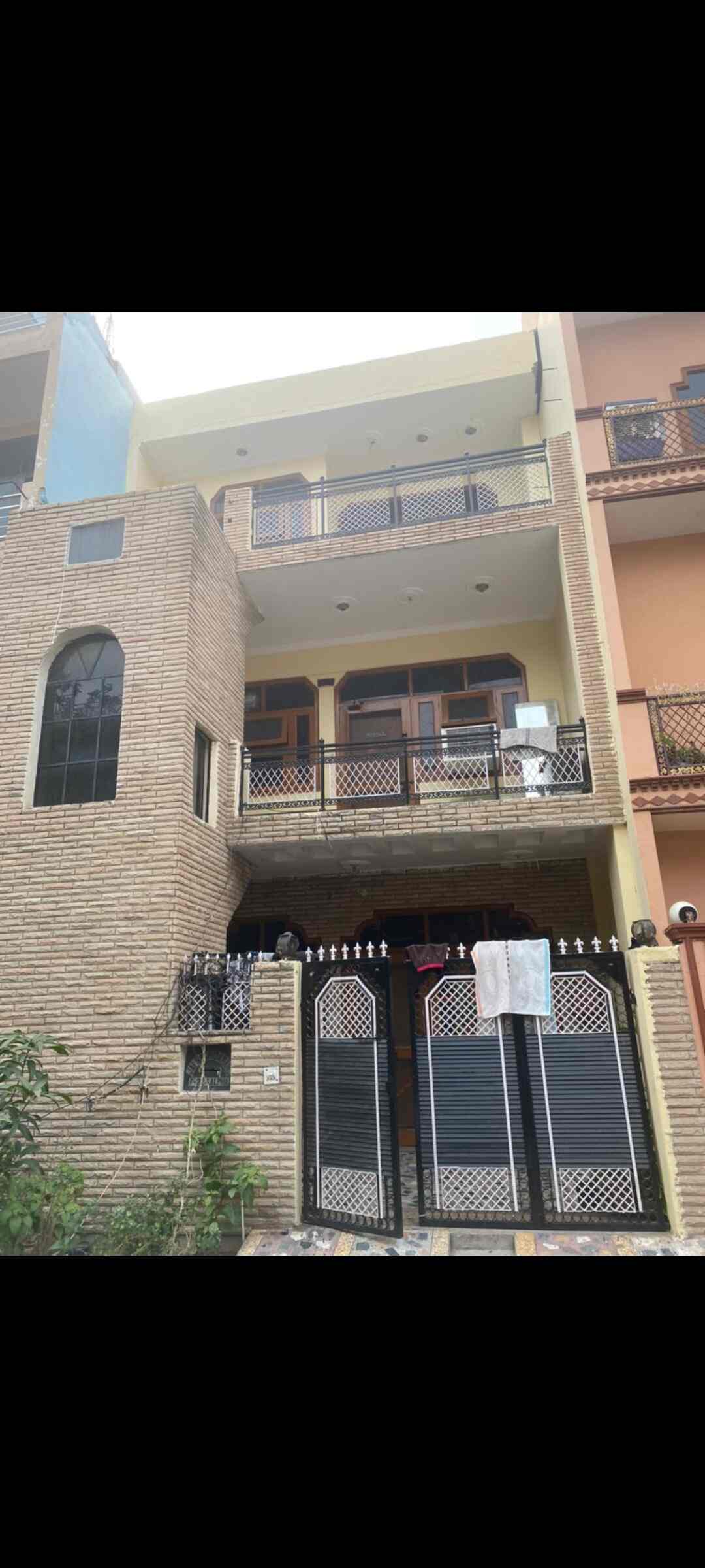 Mohan Propmart in Alpha 1Greater Noida,Delhi Best Estate Agents in