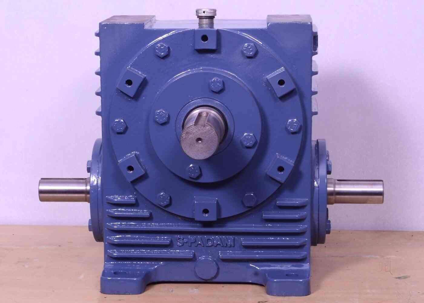 Top Helical Gear Manufacturers in Anand Parbat Industrial Area, Delhi