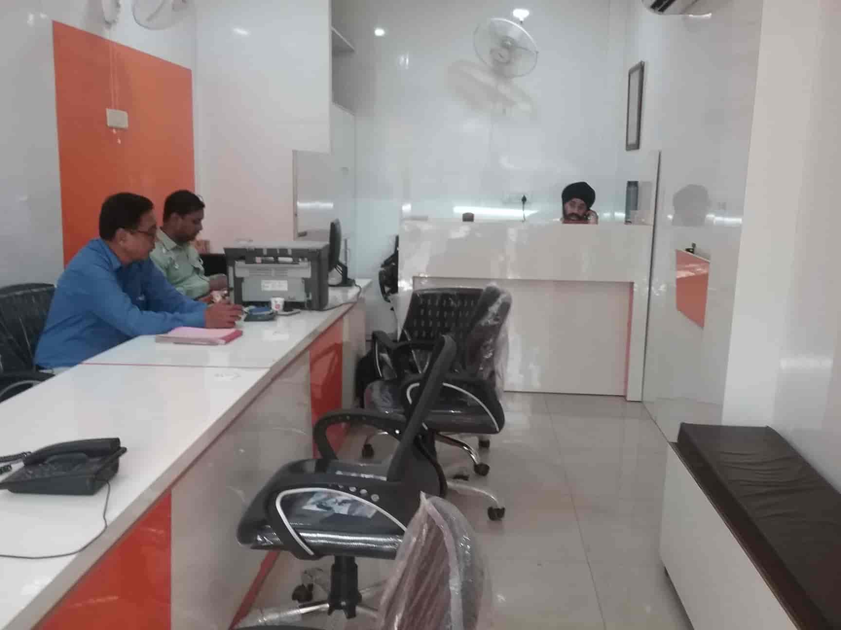 Discover Convenient Foreign Exchange Services near Jantar Mantar, Delhi