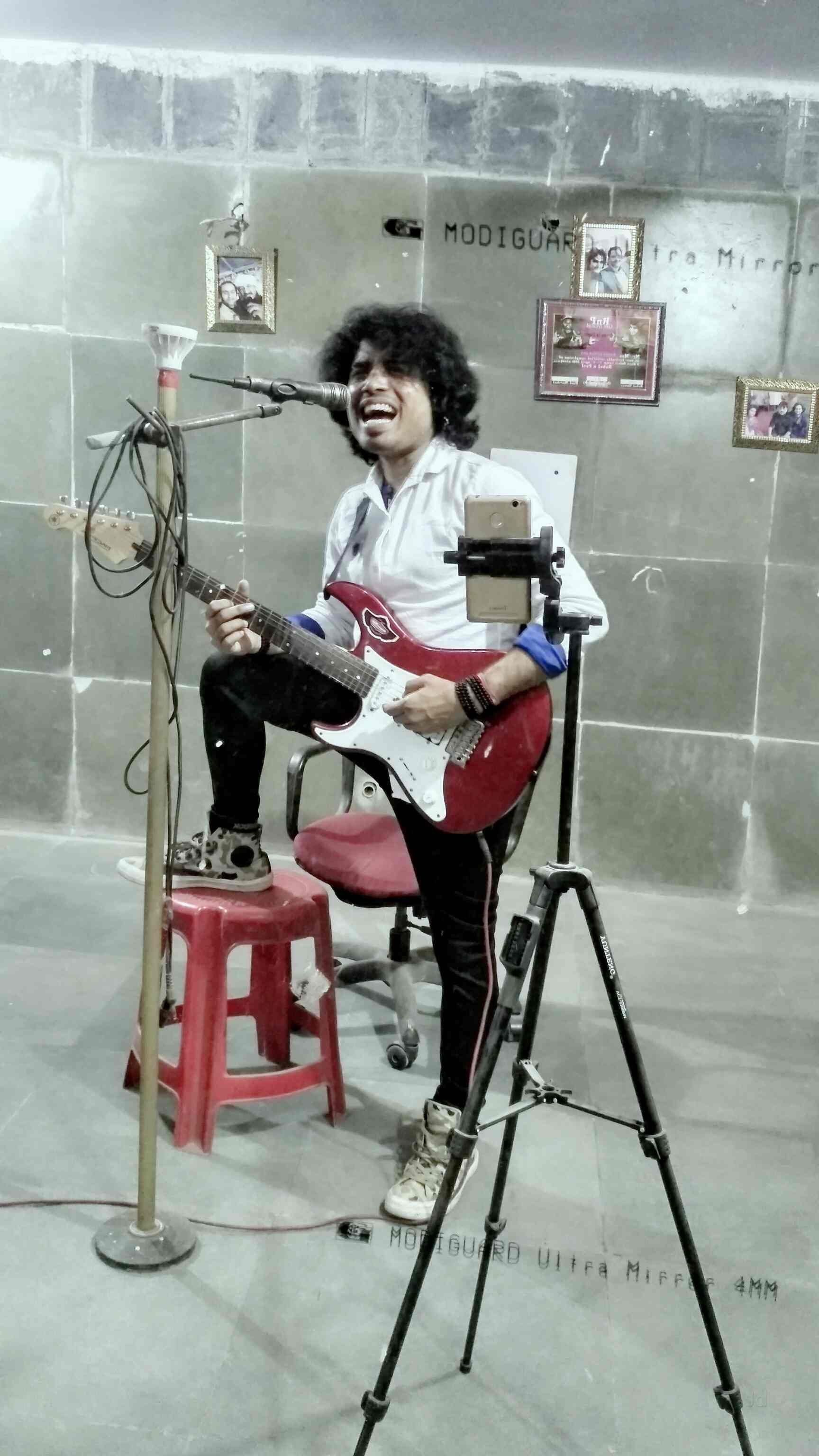 Top Violin Classes in Mayur Vihar Phase 3, Delhi Best Violin Music