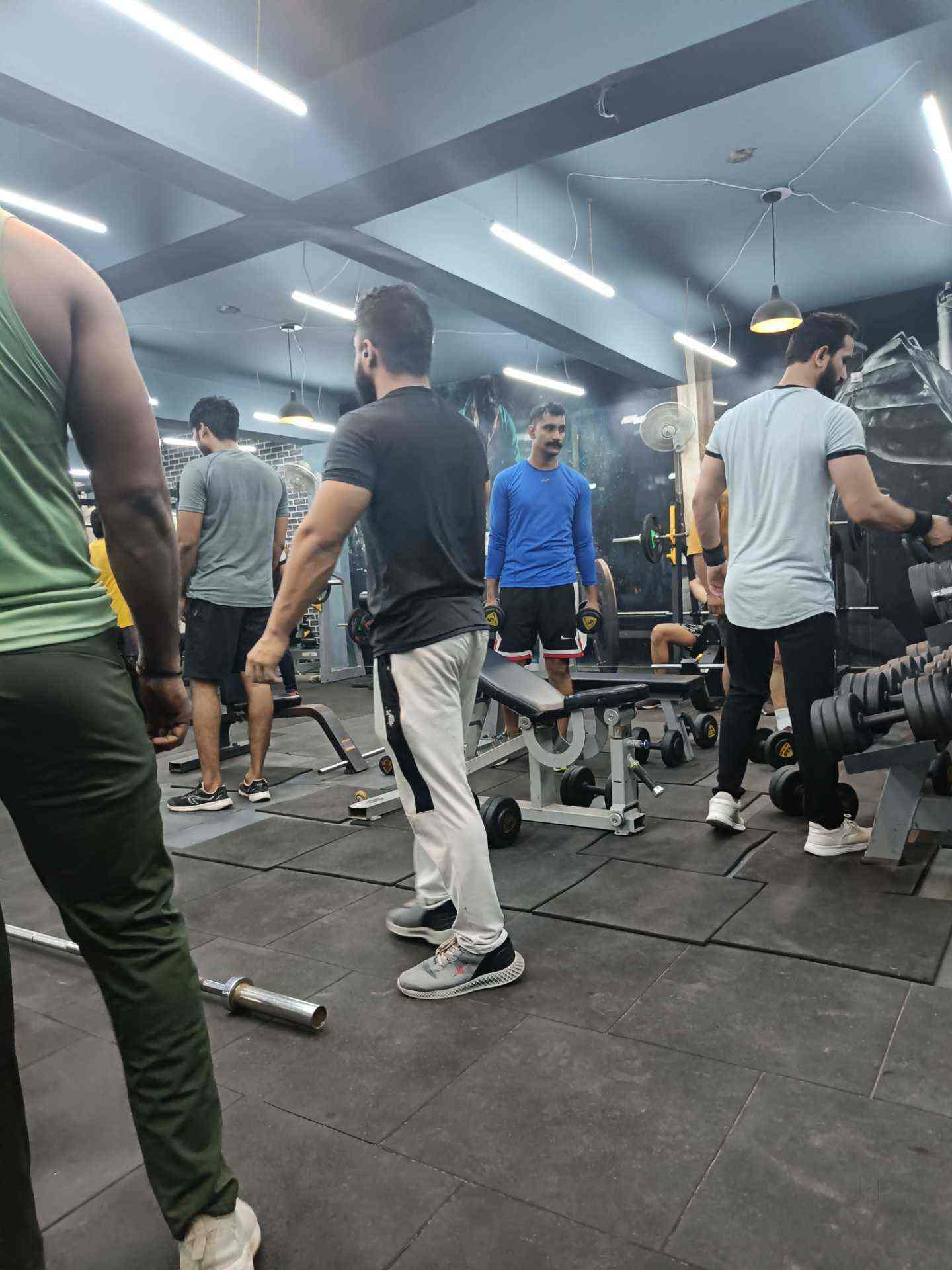 Ignite Fitness in New Ashok Nagar,Delhi Best Gyms in Delhi Justdial