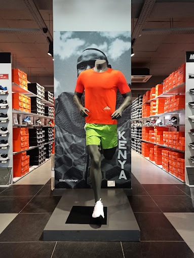 Nike factory outlet sector 14 hotsell