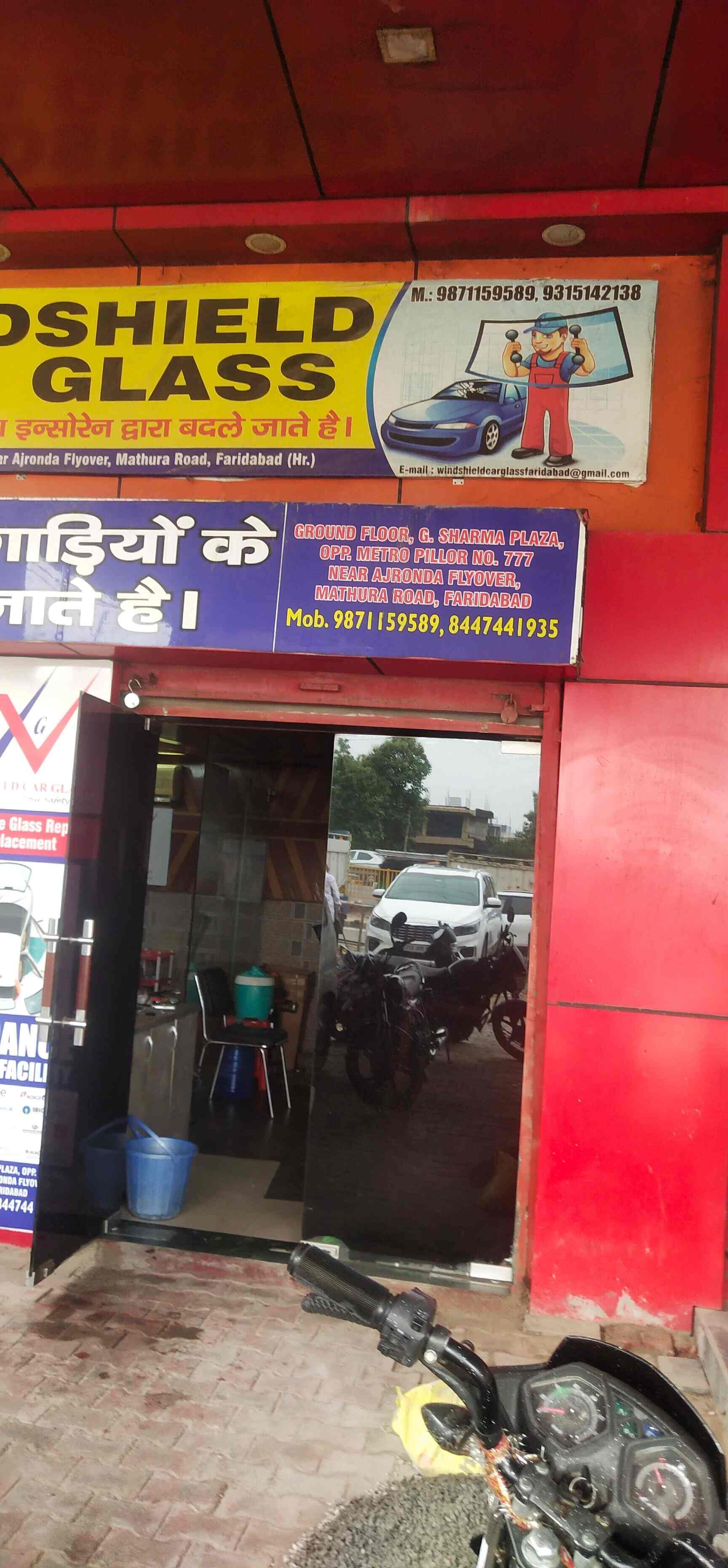 Windshield Car Glass in Faridabad Sector 20,Delhi Best Car Glass