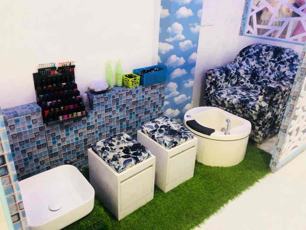 Johanna Beauty Salon in Geeta Colony,Delhi Best Beauty Parlours in