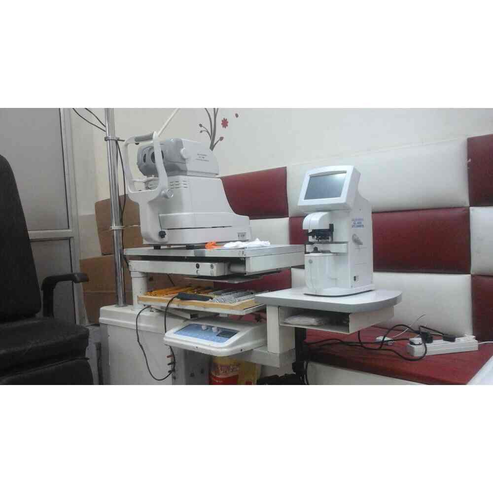 Prime Opticals in New Ashok Nagar,Delhi Best Opticians in Delhi