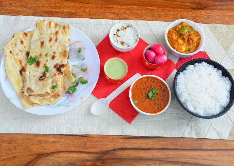 Yara Di Hatti in Gurgaon Sector 57,Delhi Best Home Delivery