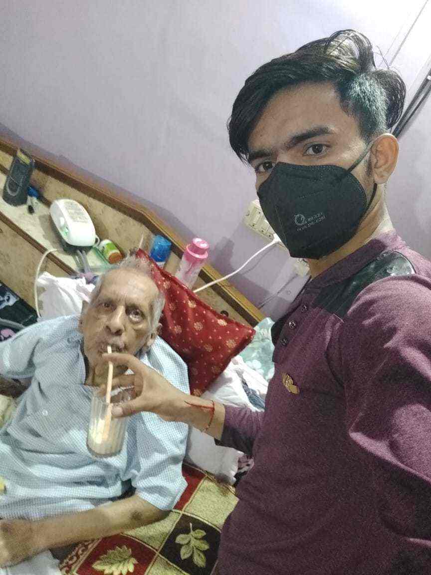 Top Patient Care Taker Services in Shalimar Bagh Best Ward Boy