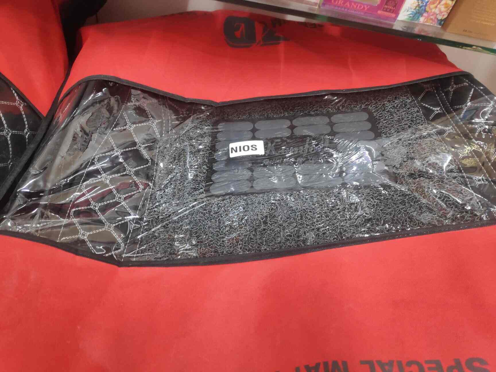 Car Beauty in Gurgaon Sector 17,Delhi Best Car Accessory Dealers in